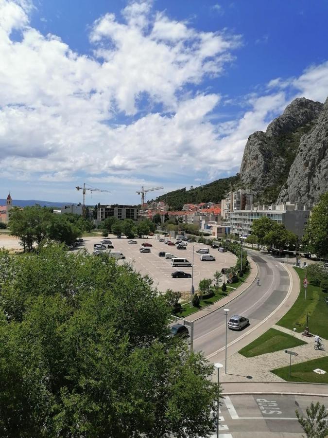 Appartamento Penthouse Maremonte Omiš Esterno foto